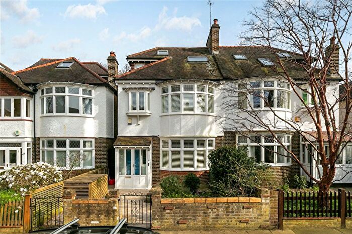 4 Bedroom Semi Detached House For Sale In Ennerdale Road, Kew, Surrey, TW9