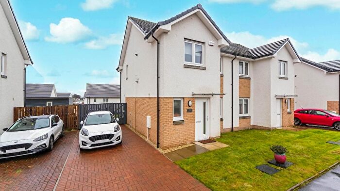 3 Bedroom Semi Detached House For Sale In West Hallhill Farm Road, Glasgow, G33