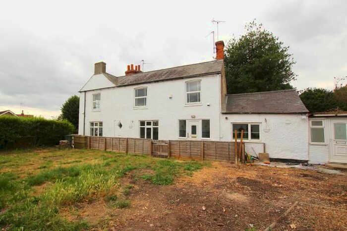 3 Bedroom End Of Terrace House To Rent In West Street, Crowland, Peterborough, PE6