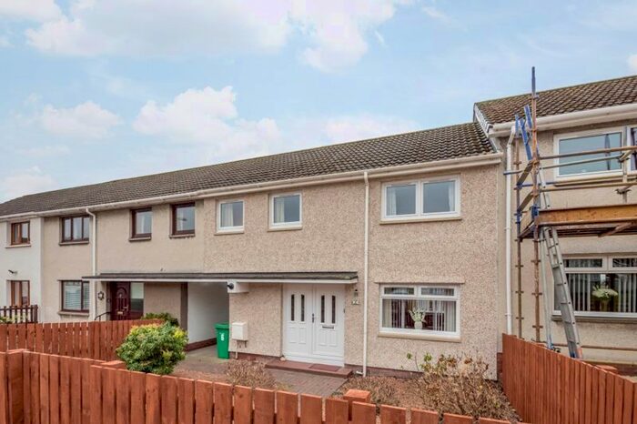 3 Bedroom Terraced House For Sale In Daniel Place, Rosyth, Dunfermline, KY11