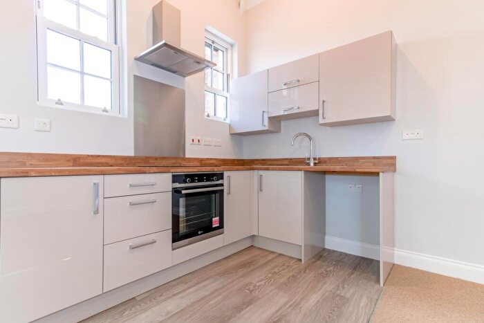 1 Bedroom Apartment To Rent In Acre End Close, Eynsham, OX29