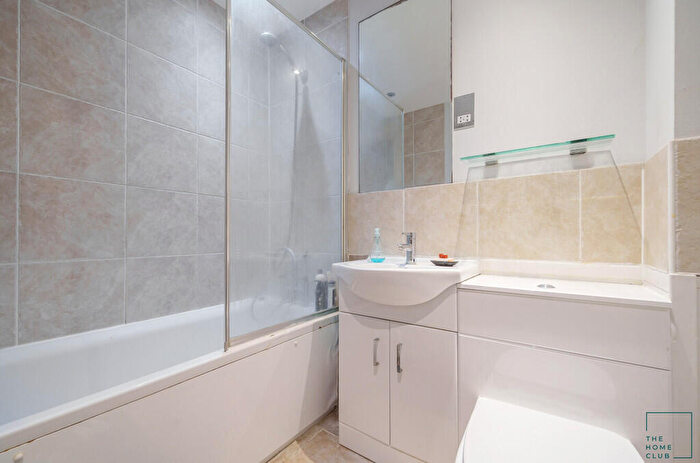 2 Bedroom Apartment To Rent In Church Road, Guildford, GU1