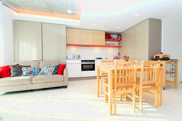 Studio To Rent In Tidal Basin Road, London, E16