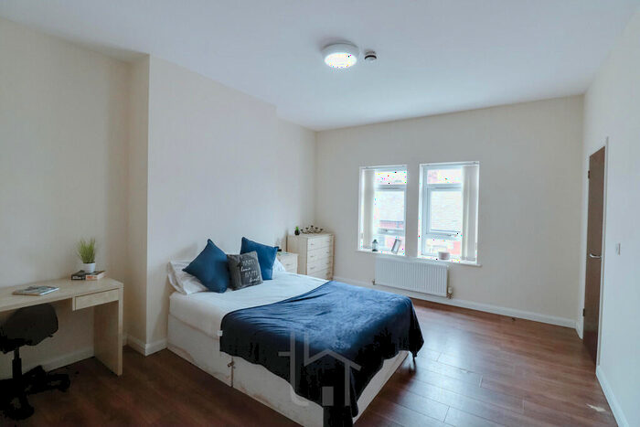 6 Bedroom Apartment To Rent In Ridley Street, Leicester, LE3