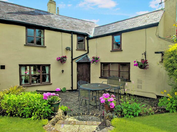 4 Bedroom Detached House For Sale In Church Lane, Welford, Northamptonshire, NN6