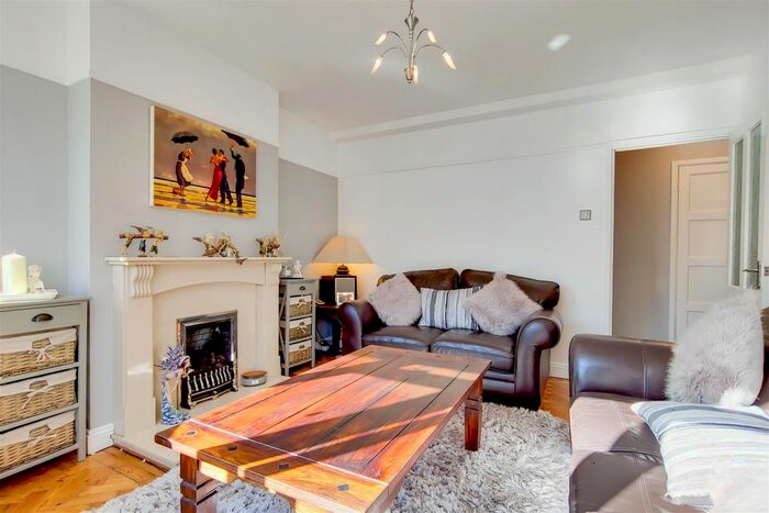 1 Bedroom Flat To Rent In Longbridge Road, Barking, IG11