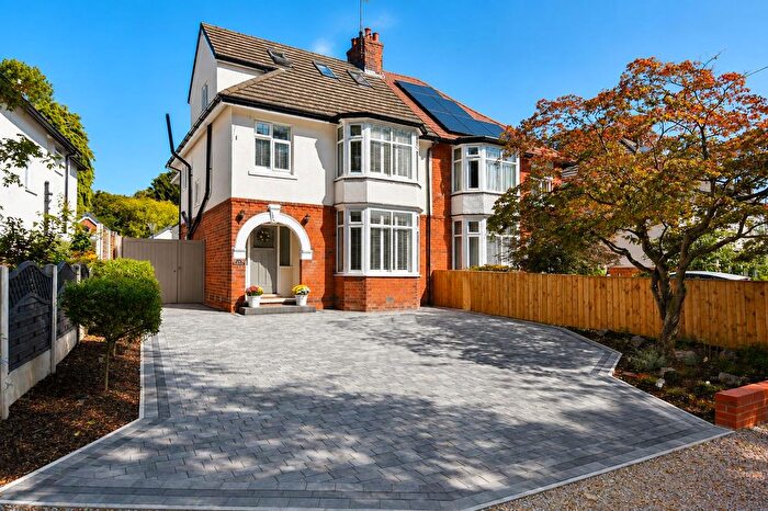 5 Bedroom Semi-Detached House For Sale In Church Lane, Kirk Ella, Hull, HU10