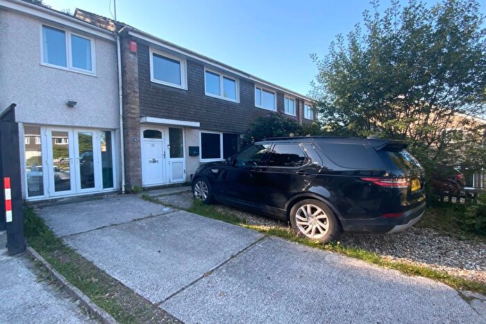 4 Bedroom Semi-Detached House To Rent In Rowan Close, Tavistock, PL19