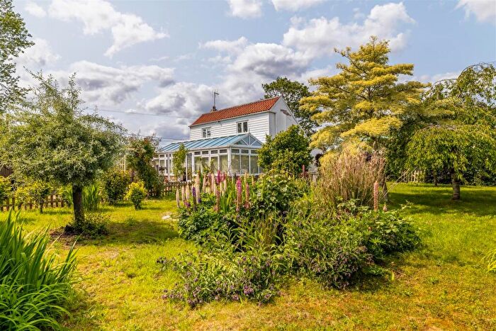5 Bedroom Detached House For Sale In Main Road, Sibsey, Boston, PE22