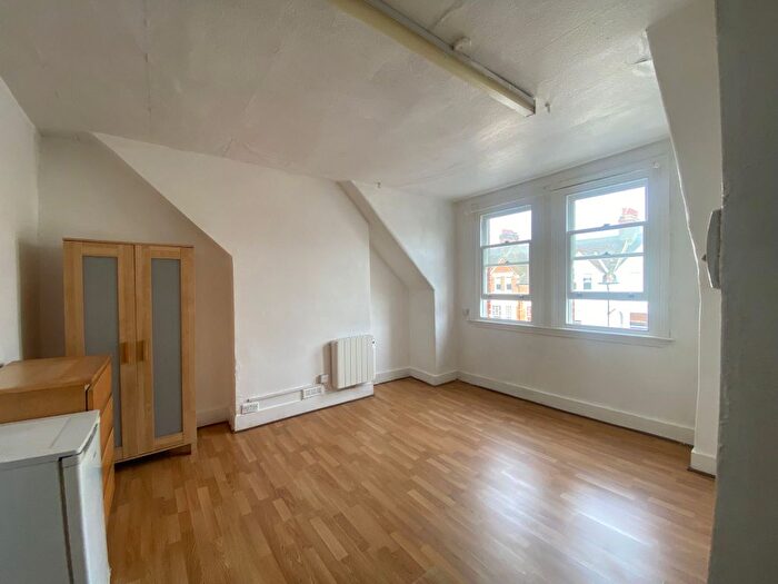 Studio To Rent In Callcott Road, London, NW6