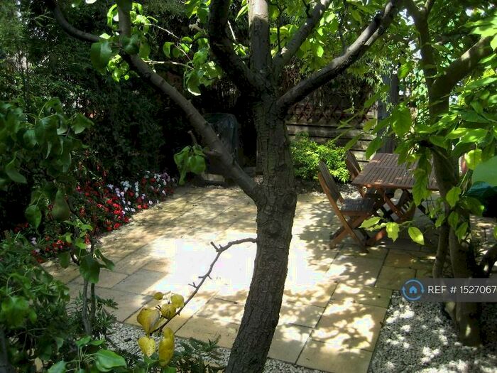 1 Bedroom Flat To Rent In Kentish Town, London, NW5