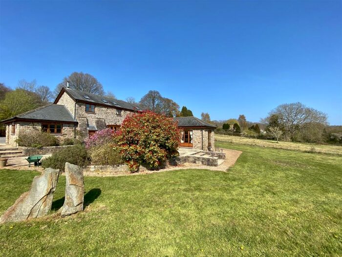 5 Bedroom Barn Conversion For Sale In Brockweir, Chepstow, NP16
