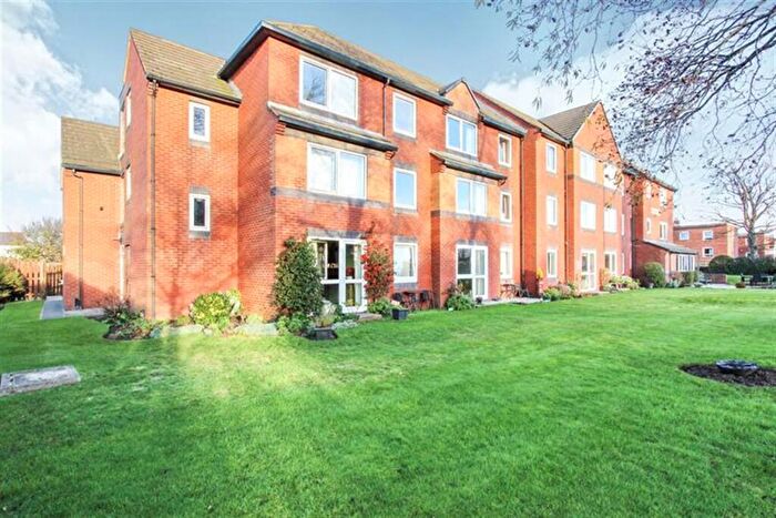 1 Bedroom Retirement Property To Rent In Homelinks House, Clifton Drive, Fairhaven, Lytham St Annes, FY8