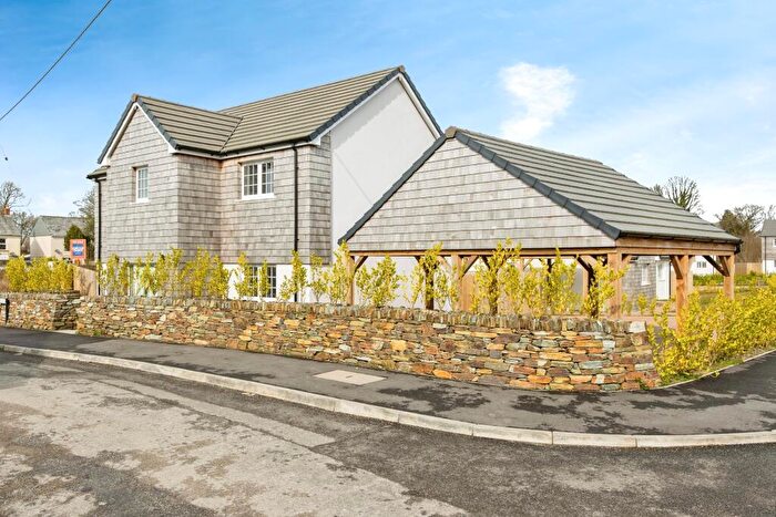 4 Bedroom Detached House For Sale In Turnpike Drive, Bugle, St. Austell, Cornwall, PL26