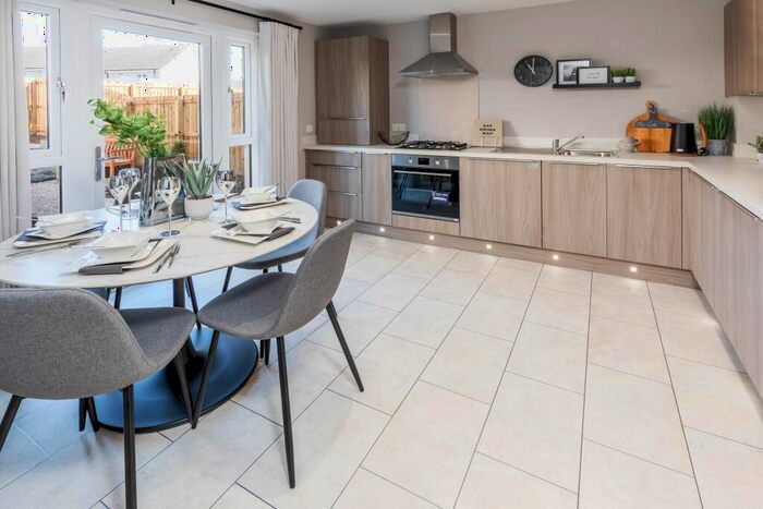 3 Bedroom End Of Terrace House For Sale In Cuthbertson Walk Bucksburn Aberdeen, AB21