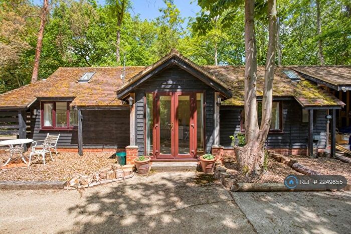 1 Bedroom Bungalow To Rent In Church Road, Ramsden Heath, Billericay, CM11