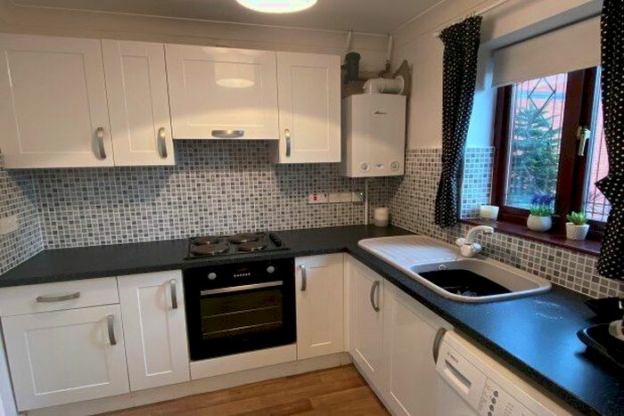 2 Bedroom Terraced House To Rent In Rossington, Doncaster DN11