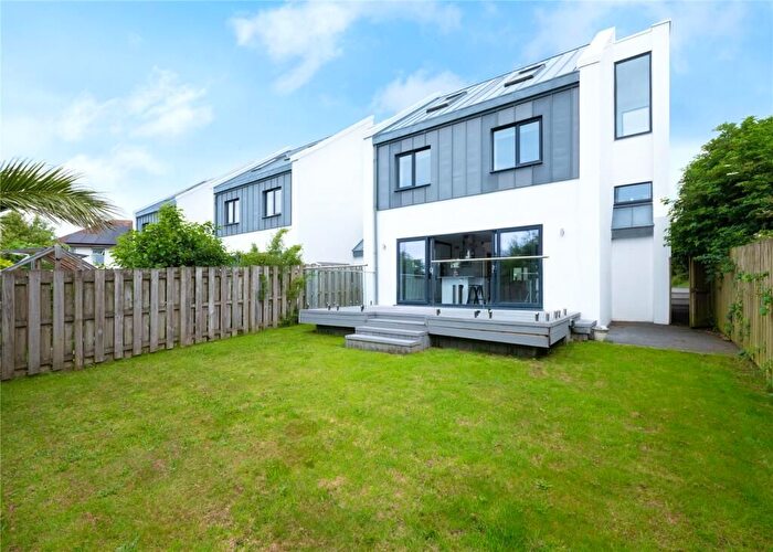 4 Bedroom Detached House For Sale In Grenville Road, Padstow, PL28