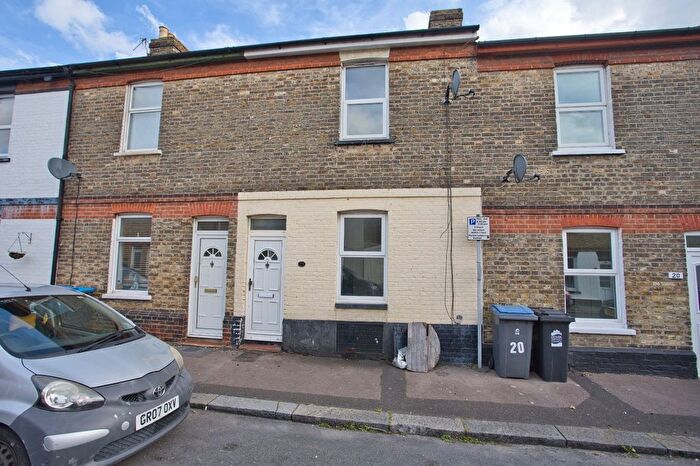 2 Bedroom Terraced House For Sale In Pauls Place, Dover, Kent, CT16