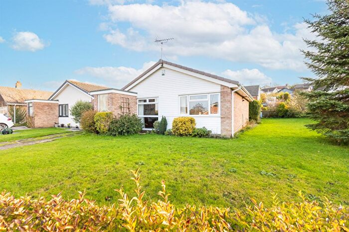 2 Bedroom Detached Bungalow For Sale In Kelsborrow Way, Kelsall, Tarporley, CW6