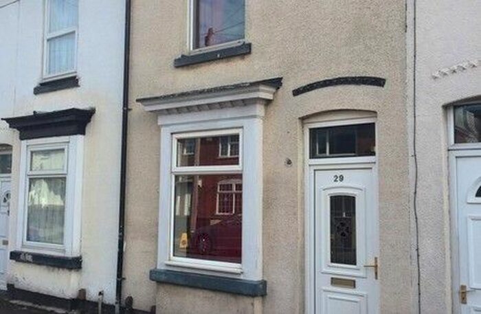 3 Bedroom Terraced House To Rent In Carl Street, Bloxwich, Walsall, WS2