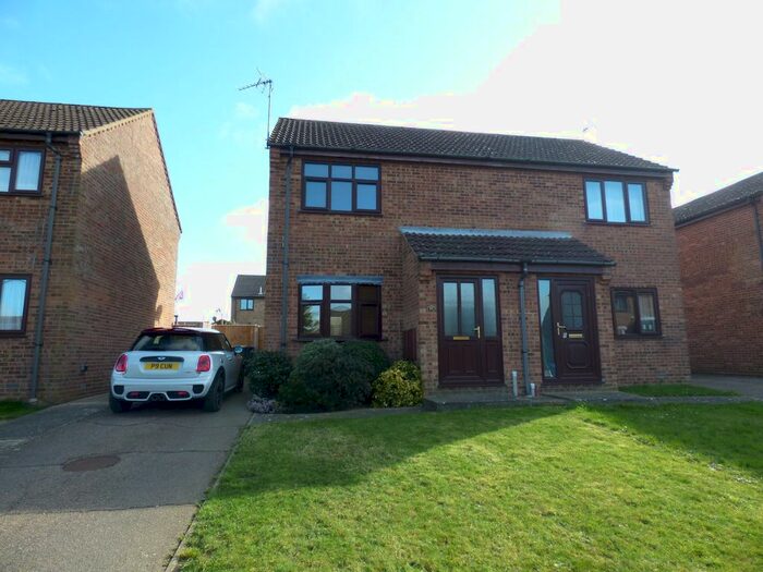 2 Bedroom Semi-Detached House To Rent In Coxs Close, Beccles, NR34