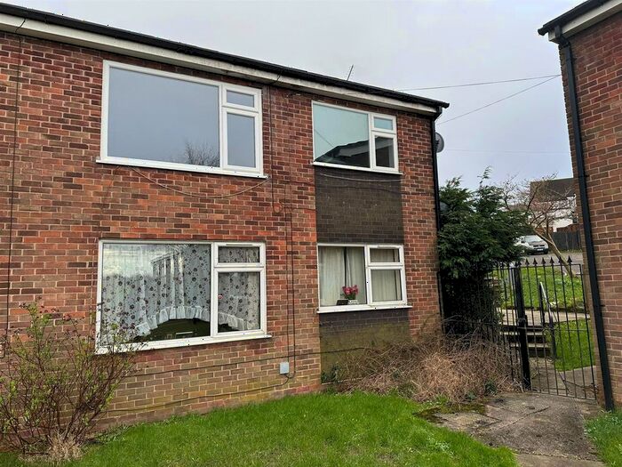1 Bedroom Flat To Rent In Ledo Avenue, Ripley, DE5