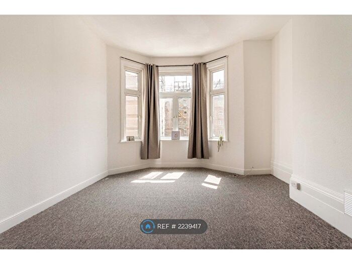 1 Bedroom Flat To Rent In Warrior Gardens, St. Leonards-On-Sea, TN37