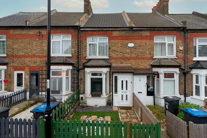 2 Bedroom Terraced House To Rent In Northwood Road, Thornton Heath CR7