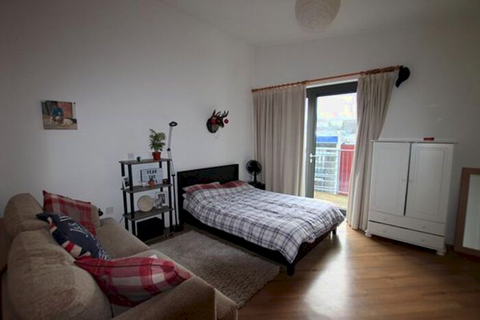 Studio To Rent In Geoffrey Watling Way, Norwich, NR1