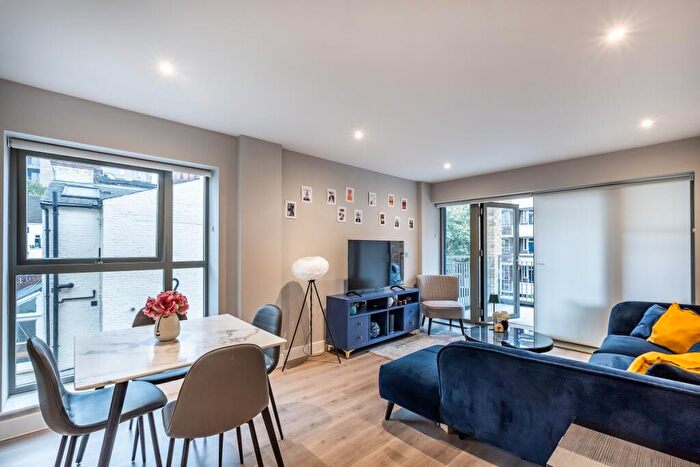 2 Bedroom Apartment To Rent In Vauxhall Street Pimlico, SE11