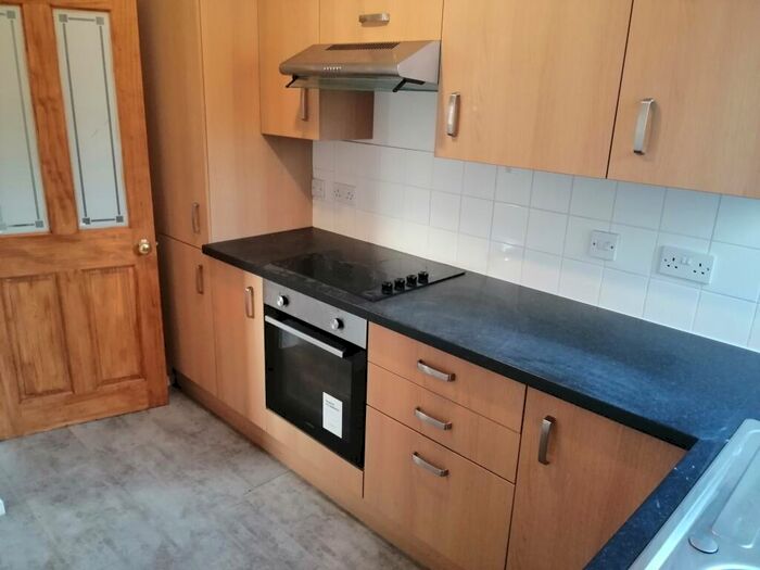 3 Bedroom House To Rent In Maeshyfryd, Llangefni, LL77