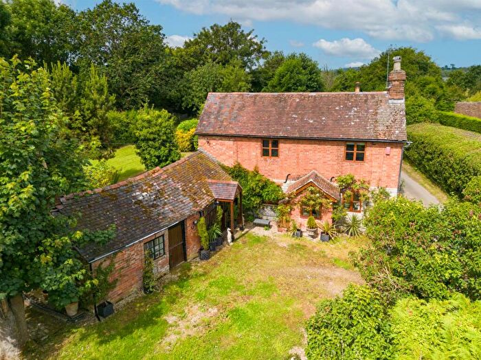 4 Bedroom Detached House For Sale In The Leigh, Gloucestershire, GL19