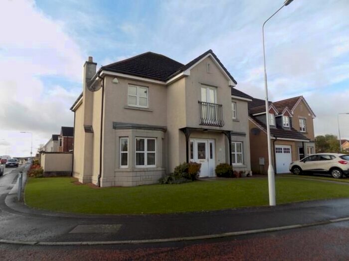 5 Bedroom Detached House To Rent In Cowal Place, Dunfermline, KY11