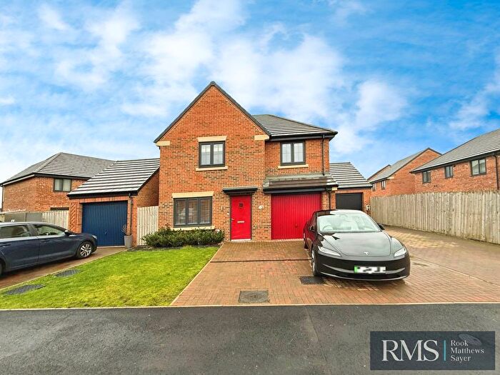 4 Bedroom Detached House For Sale In Dataller Drive, Newcastle Upon Tyne, NE13