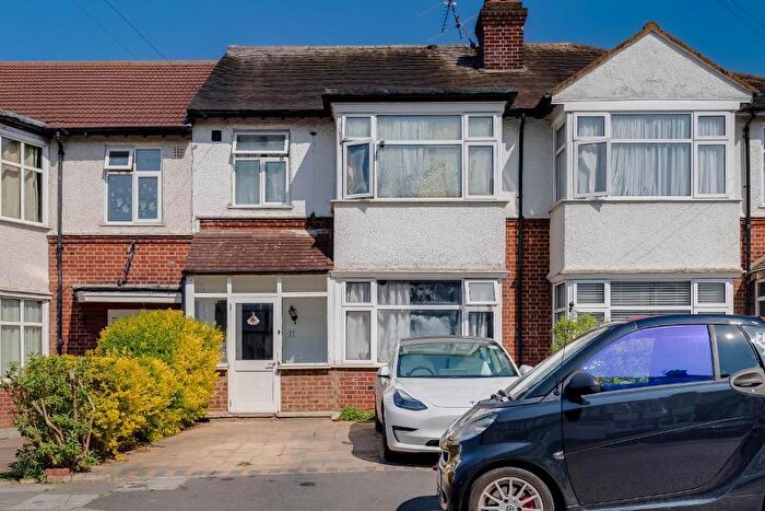 3 Bedroom Terraced House To Rent In Rosedene Avenue, Morden, London, SM4