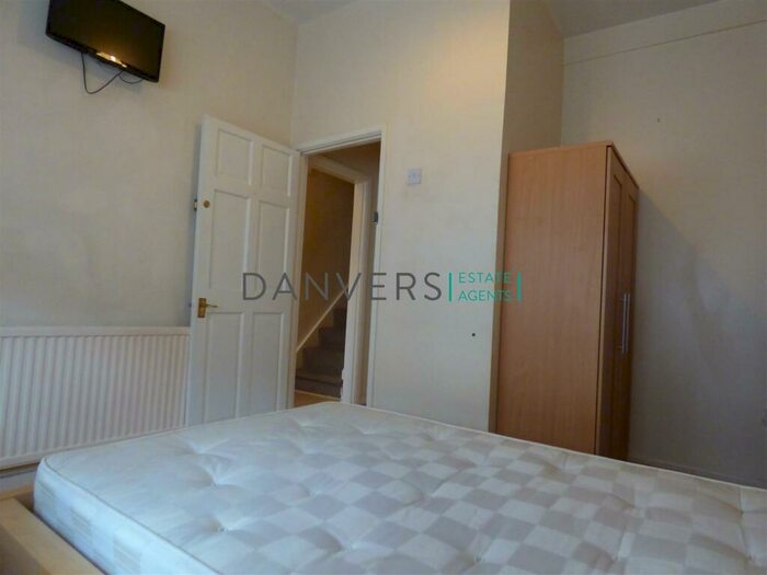 4 Bedroom Terraced House To Rent In Norman Street, Leicester, LE3