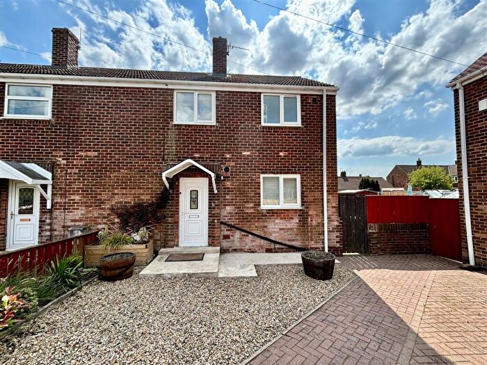 4 Bedroom Semi-Detached House For Sale In Henry Avenue, Bowburn, Durham, DH6