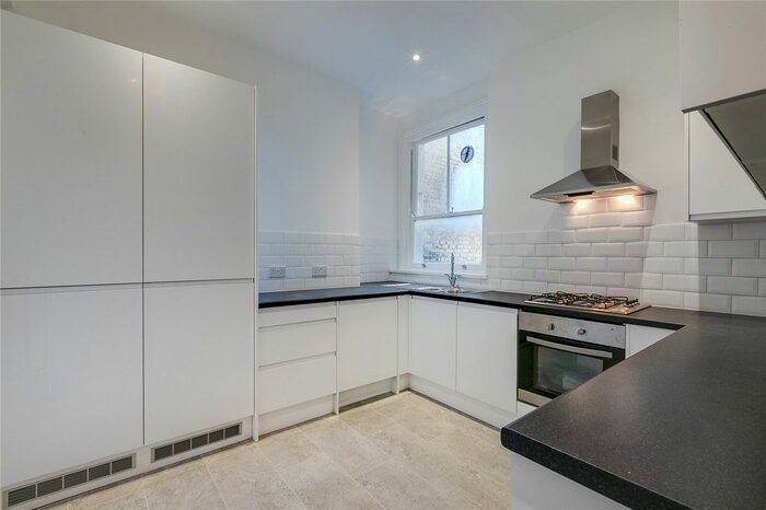 4 Bedroom Maisonette To Rent In New Kings Road, London, SW6