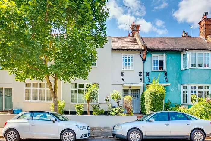 1 Bedroom Flat To Rent In Clavering Avenue, Barnes, London, SW13