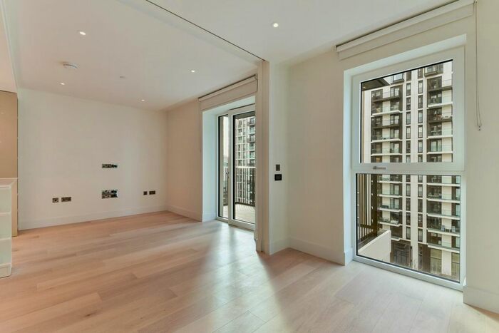 Studio To Rent In Parkside Apartments, Wood Lane, White City Living, London, W12