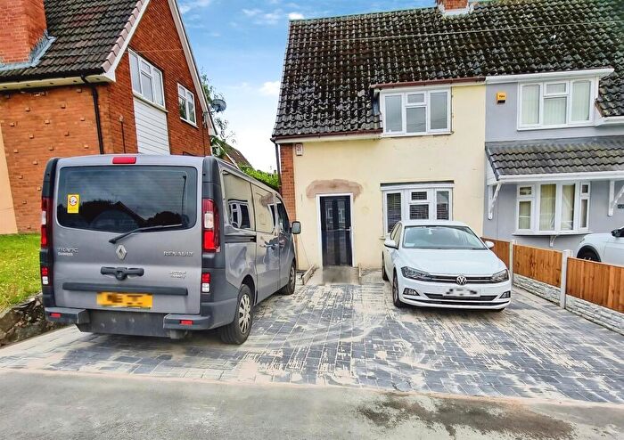 3 Bedroom Semi-Detached House For Sale In Corbyn Road, Dudley, DY1
