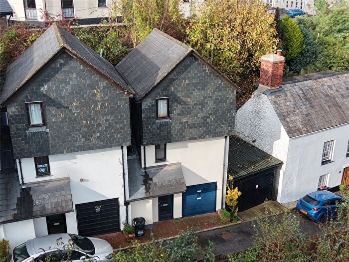 2 Bedroom End Of Terrace House For Sale In Launceston, Cornwall, PL15