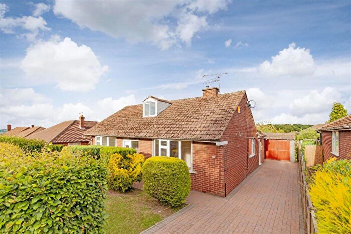 2 Bedroom Detached Bungalow For Sale In Langer Lane, Wingerworth, Chesterfield, S42