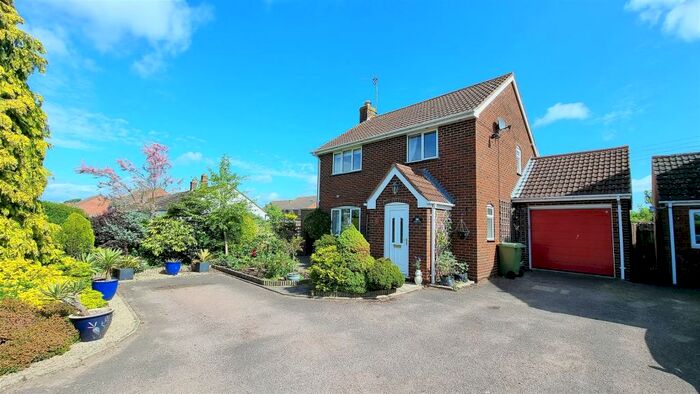 4 Bedroom Detached House For Sale In Main Road, Tirley, GL19