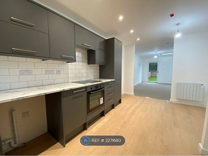 3 Bedroom End Of Terrace House To Rent In White Hart Mews, Caldicot, NP26