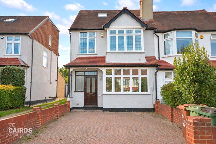 4 Bedroom End Of Terrace House To Rent In Stoneleigh Avenue, Worcester Park, KT4