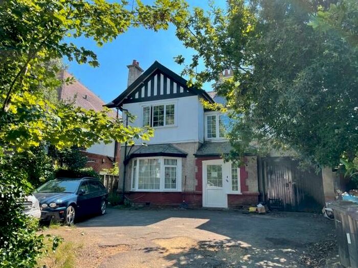 Houses for sale & to rent in BH1 9HJ, East Cliff & Springbourne Bournemouth