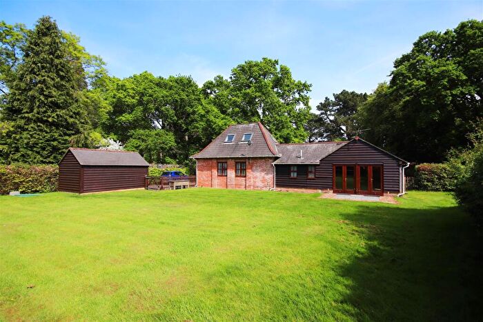 2 Bedroom Detached House To Rent In Bucklers Hard, Beaulieu, Brockenhurst, SO42
