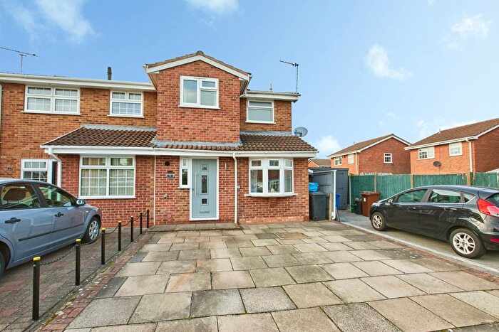 3 Bedroom Semi-detached House For Sale In Mountbatten Close, Stretton, Burton-On-Trent, Staffordshire, DE13